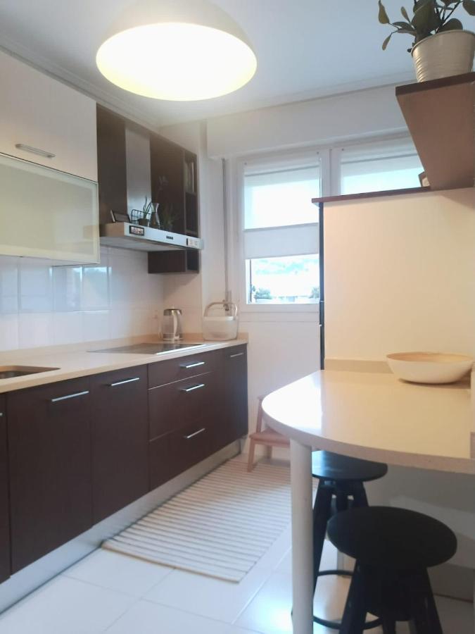 Apartamento Con Suite, Zona De Trabajo Y Yoga Wifi Y Garaje Castro Urdiales Buitenkant foto