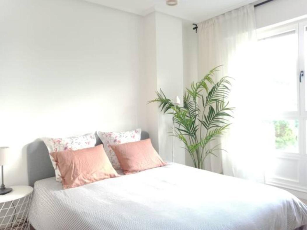 Apartamento Con Suite, Zona De Trabajo Y Yoga Wifi Y Garaje Castro Urdiales Buitenkant foto