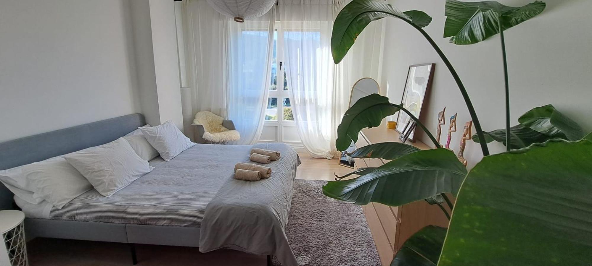 Apartamento Con Suite, Zona De Trabajo Y Yoga Wifi Y Garaje Castro Urdiales Buitenkant foto